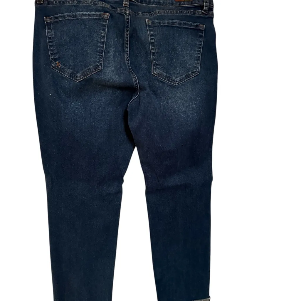 Classic Blue Women's Jeans - Image 2