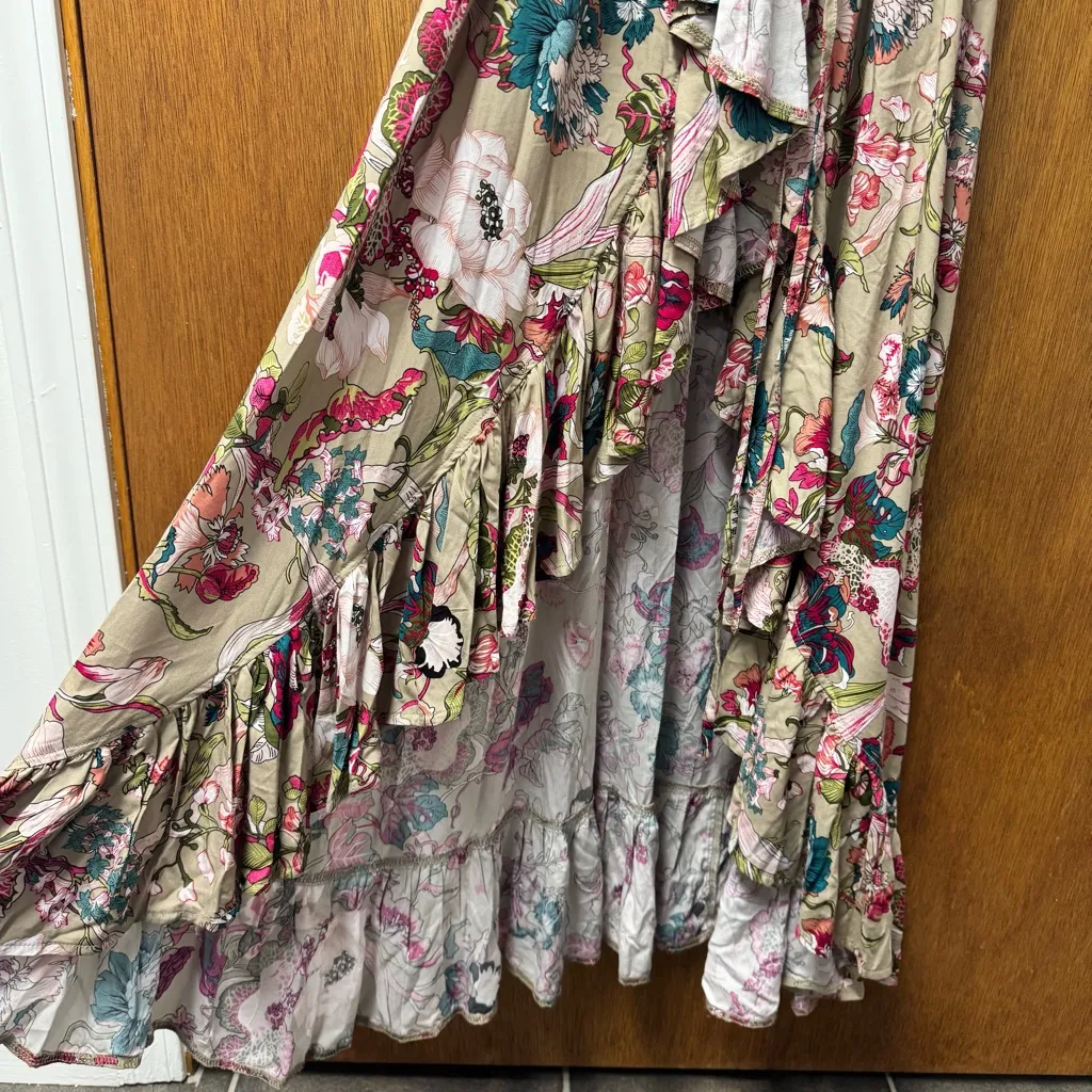 NEW BALIelf Made by Hand Carmen Wrap Short Sleeve Maxi Dress Beige Floral XL Tan - Image 9