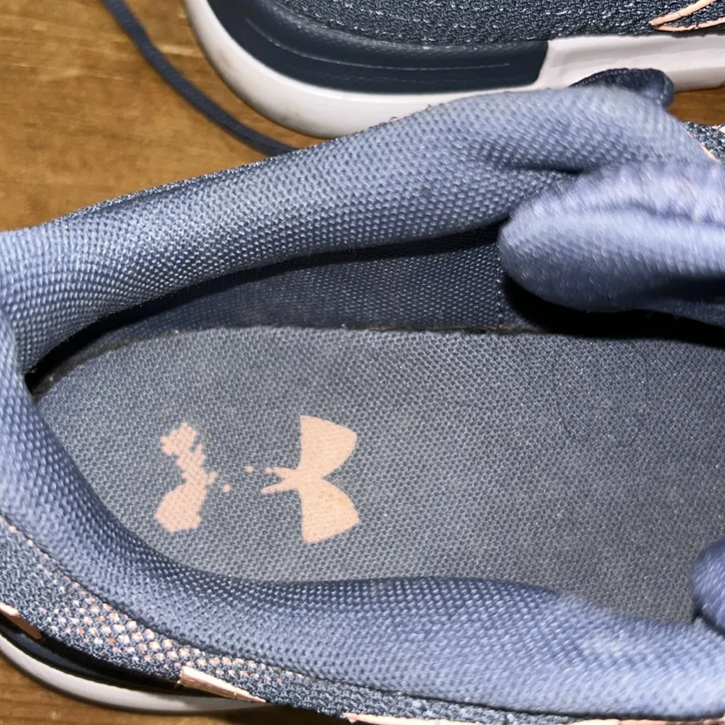 Under Armour Women's Thrill 3 Running Sneakers Size 11 - Image 7