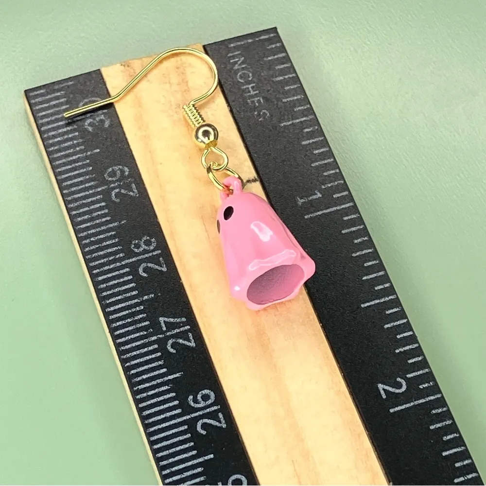 Cute Pastel Pink Ghost Earrings - Image 4