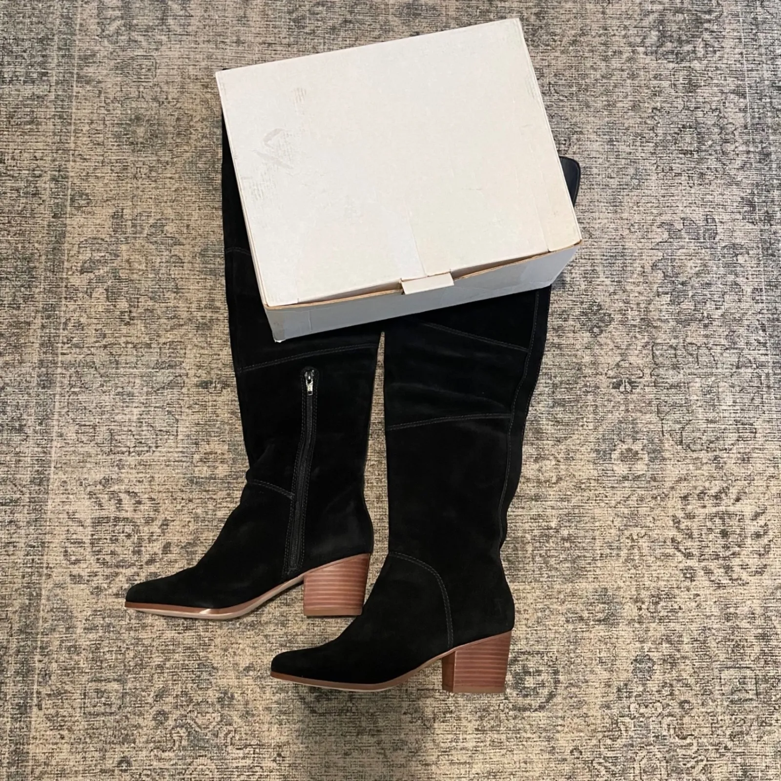 Sole Society Melbourne Suede Over The Knee Boots Black Women's Size 7.5 NIB - Image 4