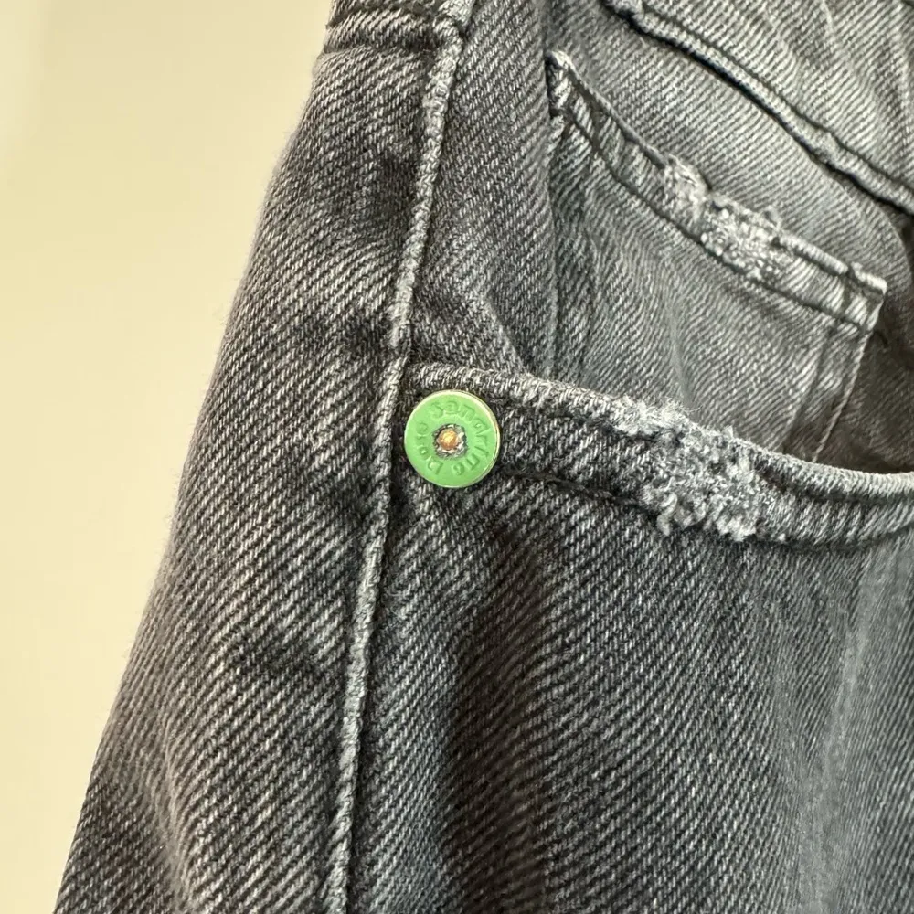 Free People x Sandrine Rose High Waisted Flamingo Pocket Shorts Size 27 - Image 4