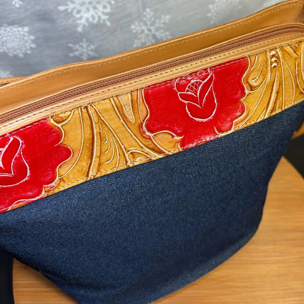 VINTAGE BERGE TAN LEATHER Floral Embossed Bucket Denim BAG Made in Italy - Image 7