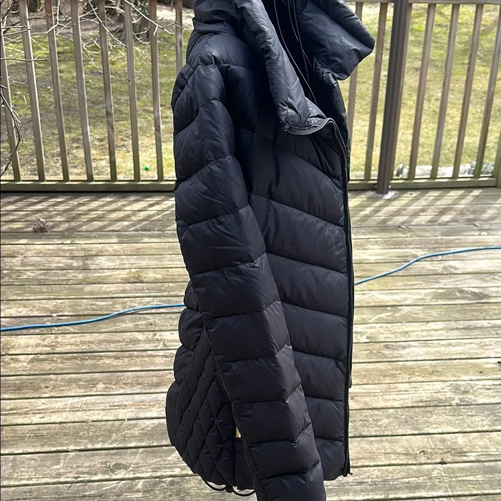 Michael Kors Black Puffer Jacket with Chevron Stitching - Image 11