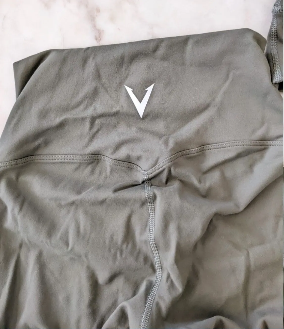 Yoga Basic Training Light Medium Performance Bra and Legging Set Green - Image 9