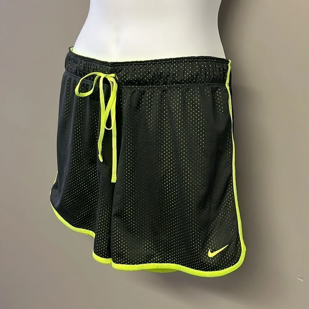 Nike  Grey Neon Yellow Mesh Pull on Shorts w/ Drawstring and Elastic Waist-Medium - Image 4