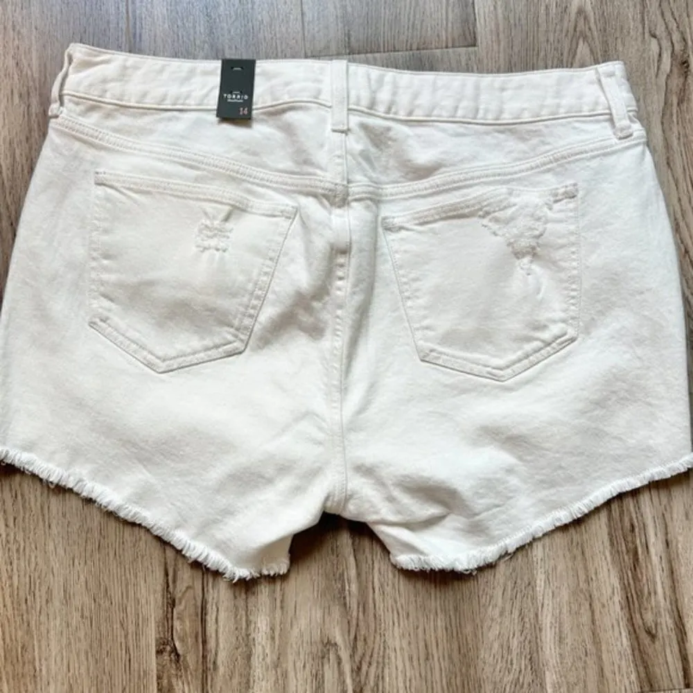 Torrid 3.5 Inch Classic Denim High-Rise Short White Size 14 NWT - Image 7
