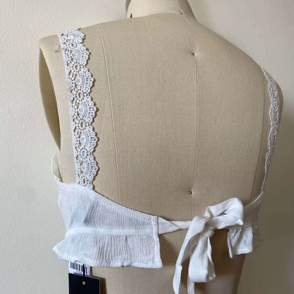 LF  Stores White cropped top - Image 3