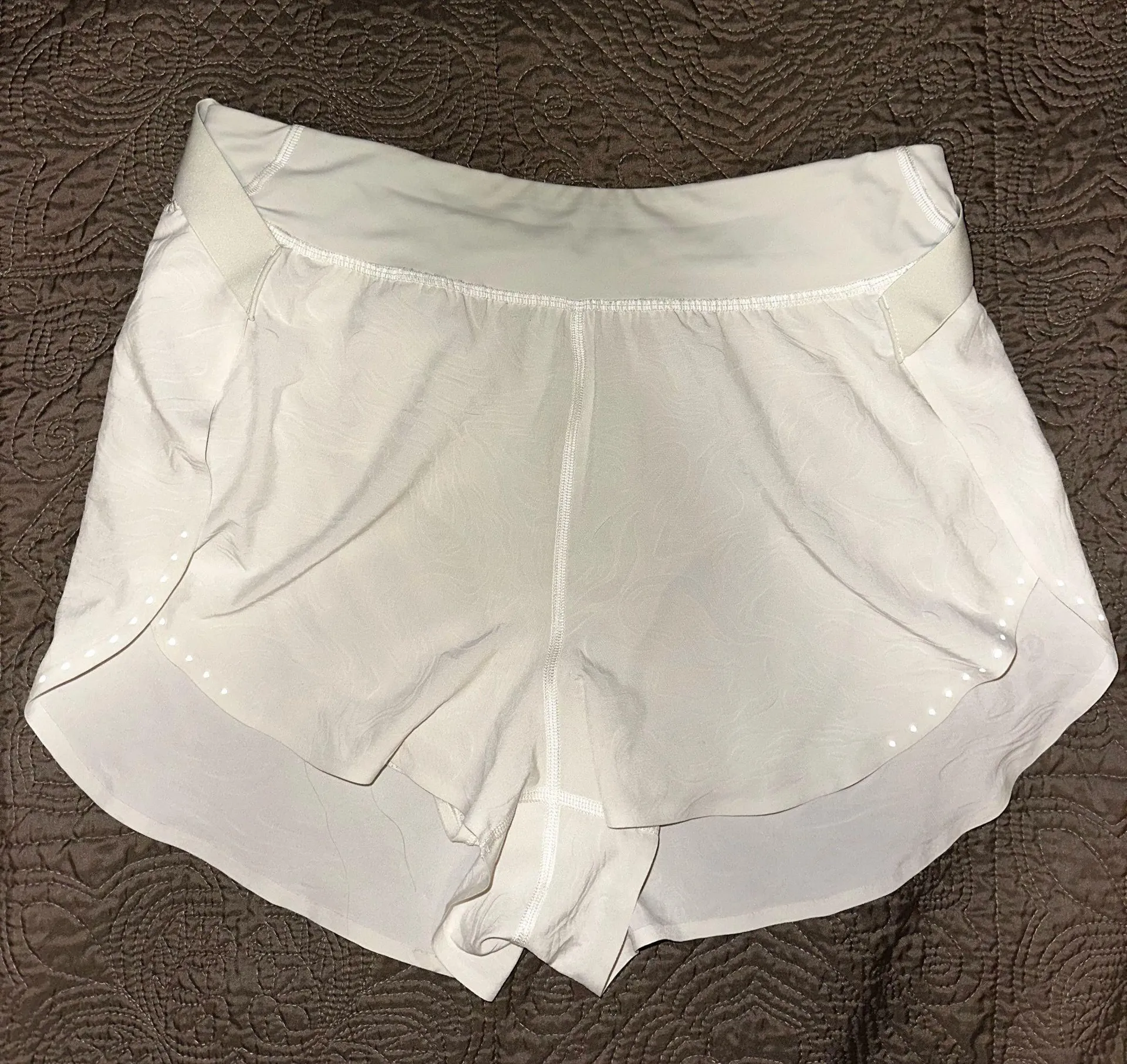 Lululemon Fast And Free Shorts High-Rise 3" - Image 4