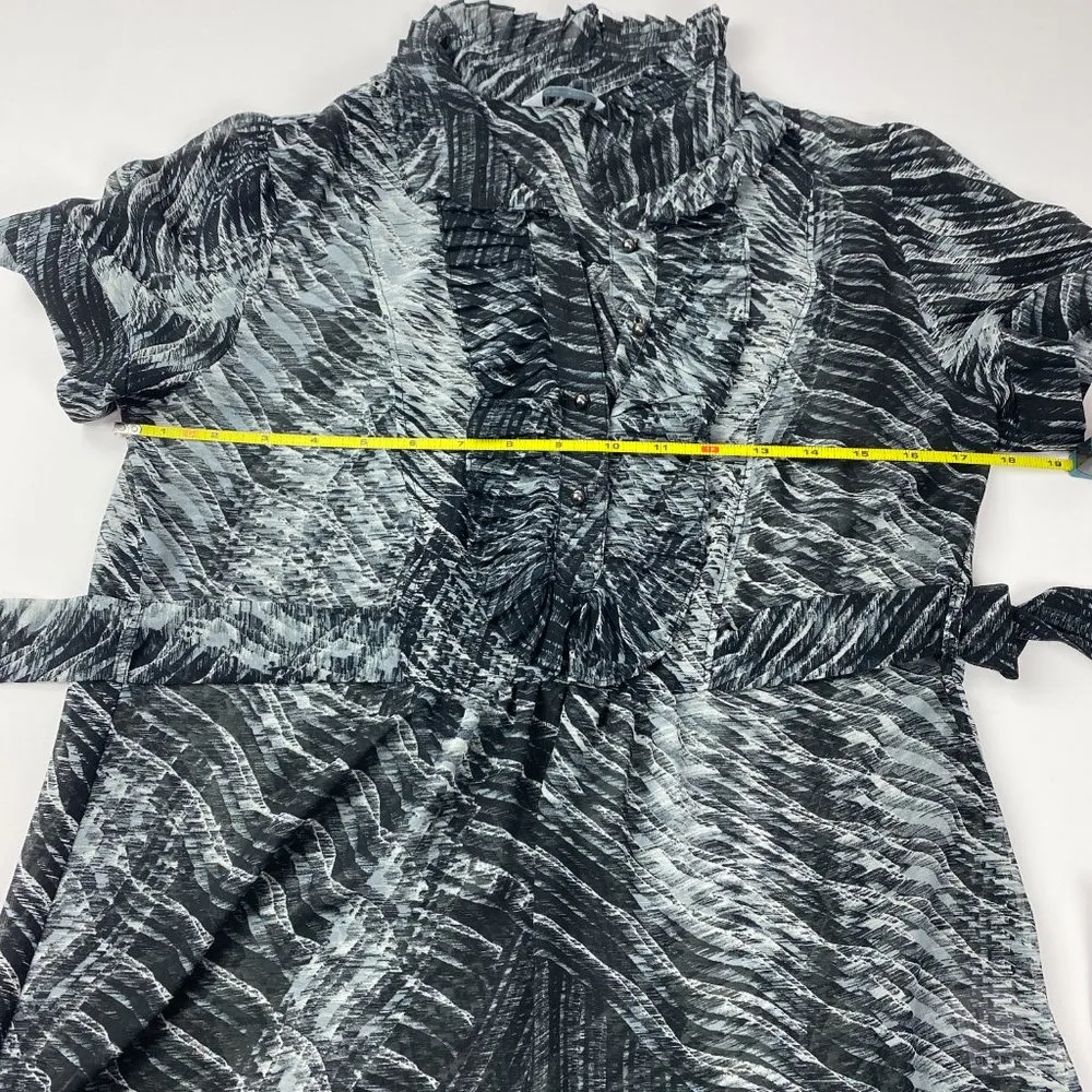 New York & Company Black and Gray Sheer Ruffle Front Tie Back Blouse Size XS - Image 7