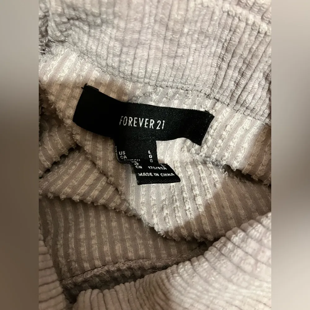 Forever 21 Shirt Jacket Lavender - Image 6