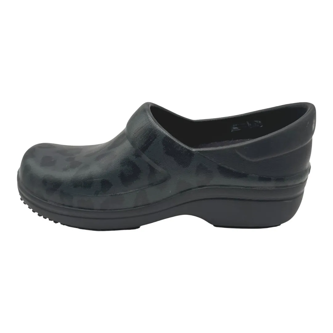 Crocs Shoes Women 5 Black Gray Leopard Neria Pro II LiteRide Work Clogs Non Slip - Image 2