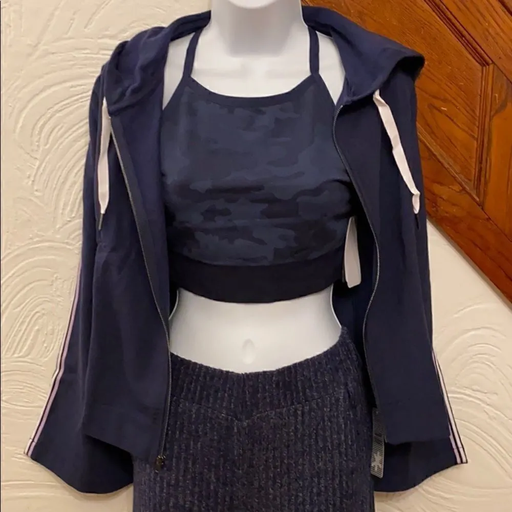 Splendid NWT  Cropped Full Zip Hoodie - Image 2