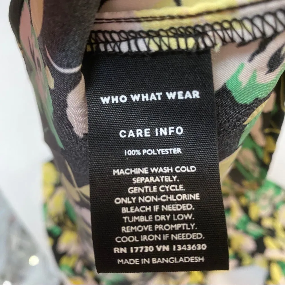 Who What Wear Floral Front Key Hole Long Sleeve Top Blouse Medium - Image 7