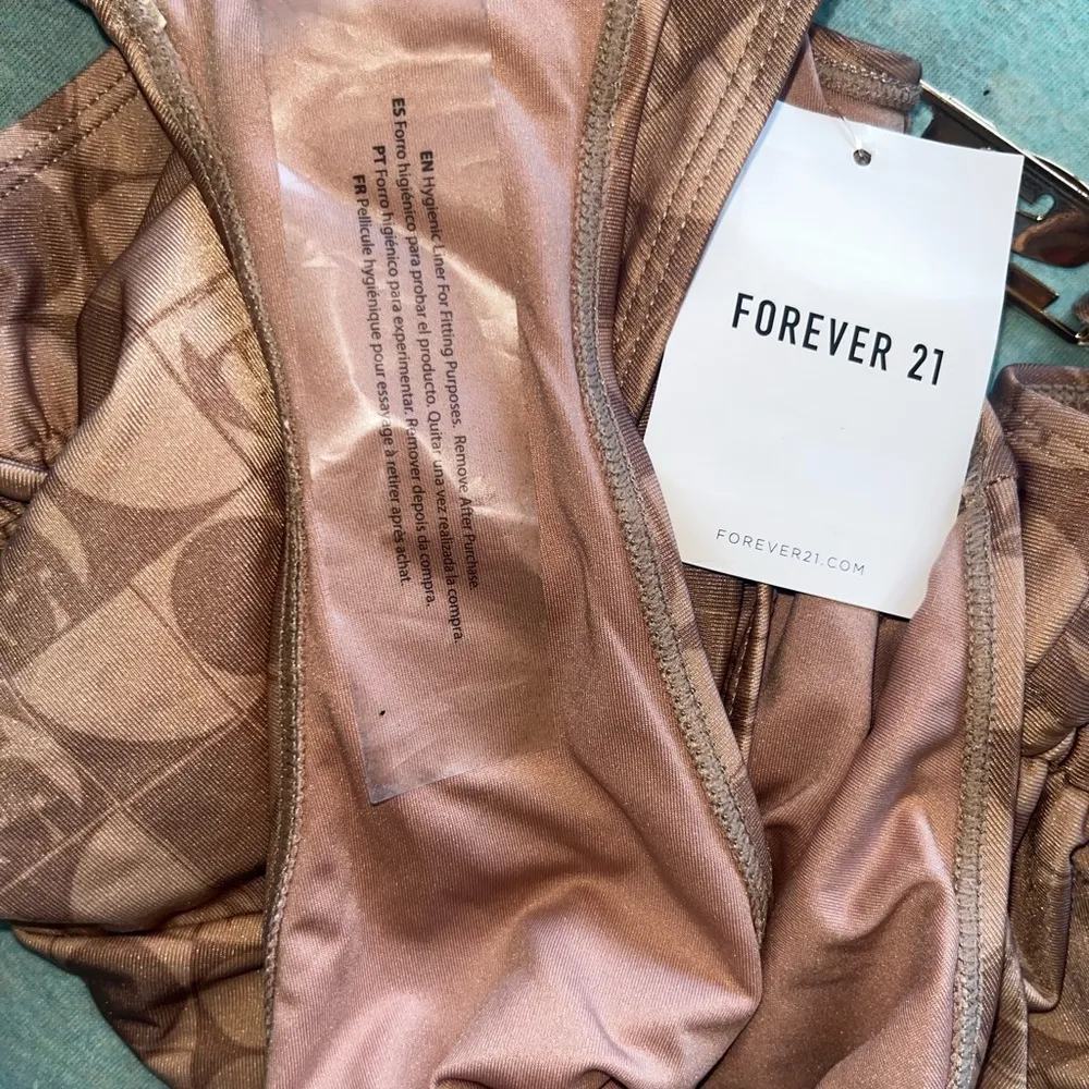 Forever 21 Sport Illustrated Monogram one piece Swimsuit XL - Image 16