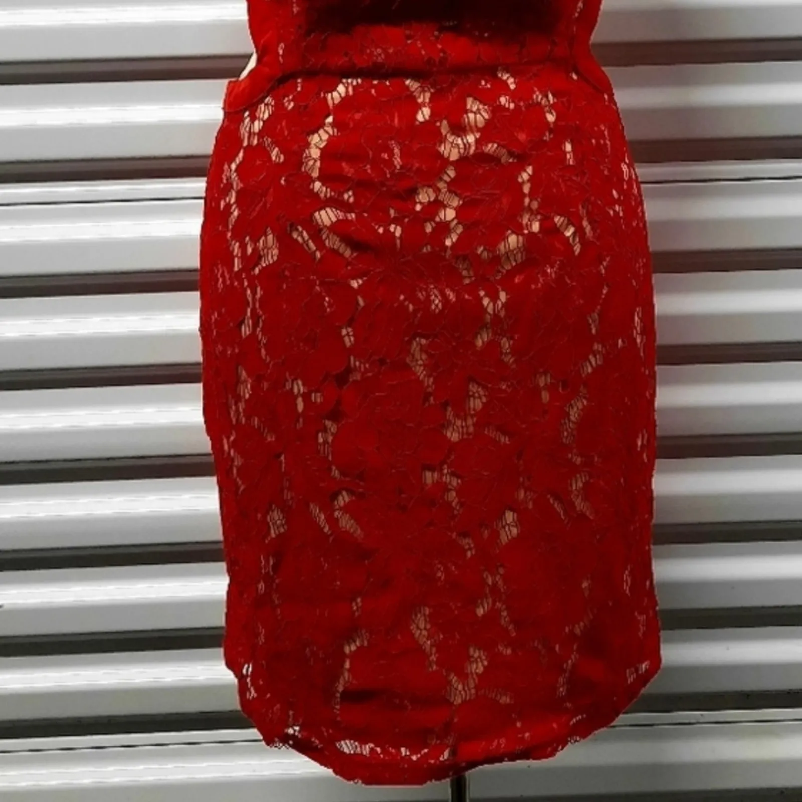 The Room Halter Mini Dress Sz Medium Red Lace Sheer Overlay Sexy Cocktail Party - Image 6