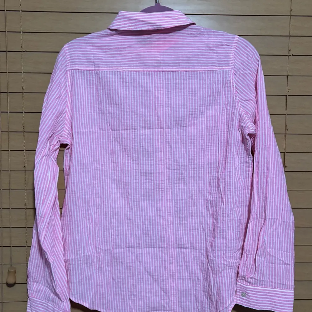 Lily pulitzer NWT button down shirt long sleeve - Image 3