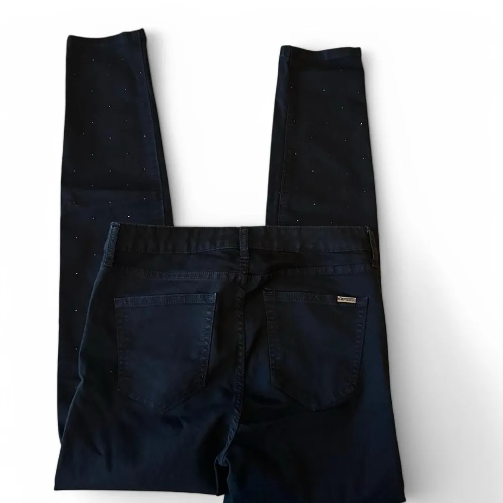 Jennifer Lopez Black Rhinestone High-Rise Skinny Jeans - Size 8 🖤💎 - Image 3