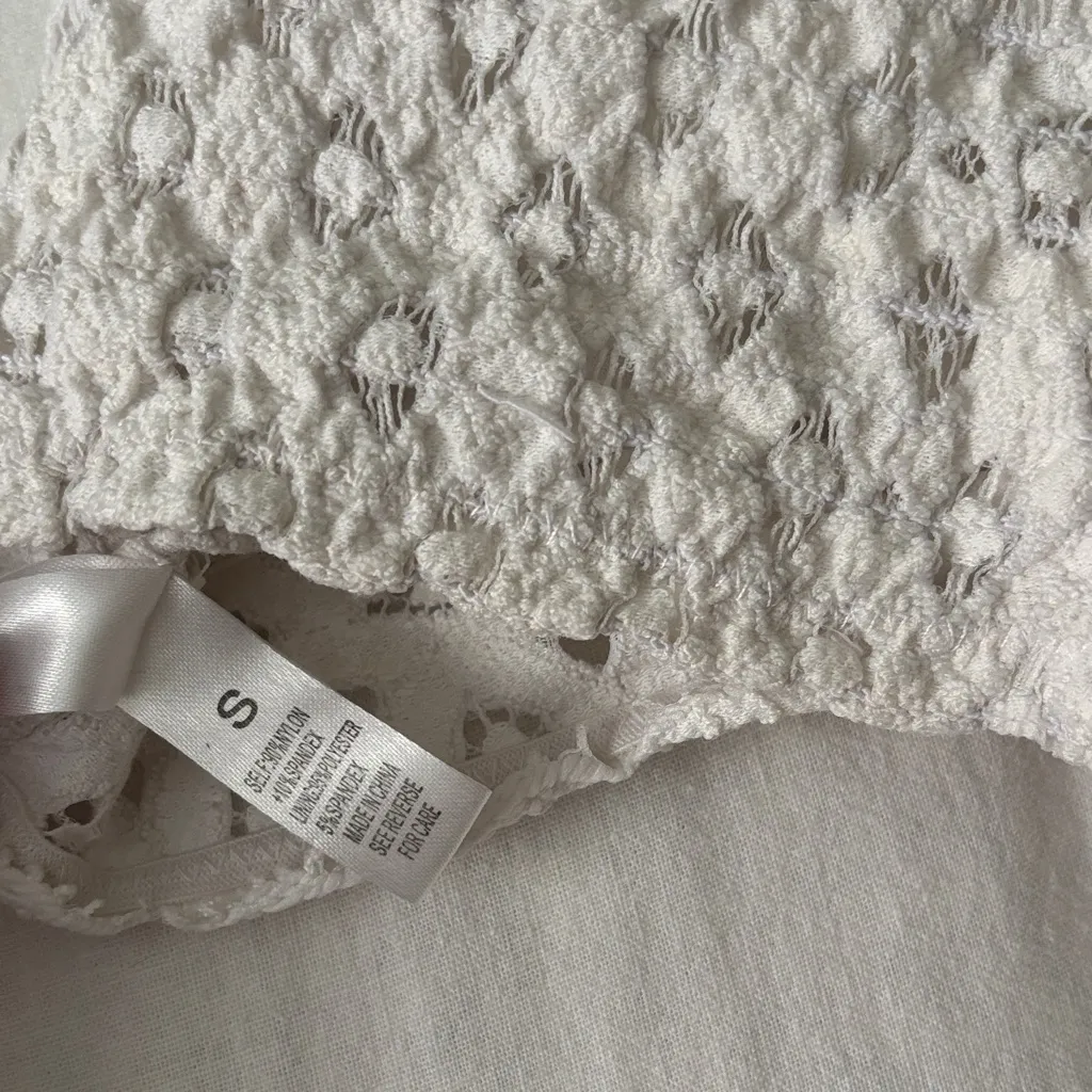 White Lace Bralette - Image 3