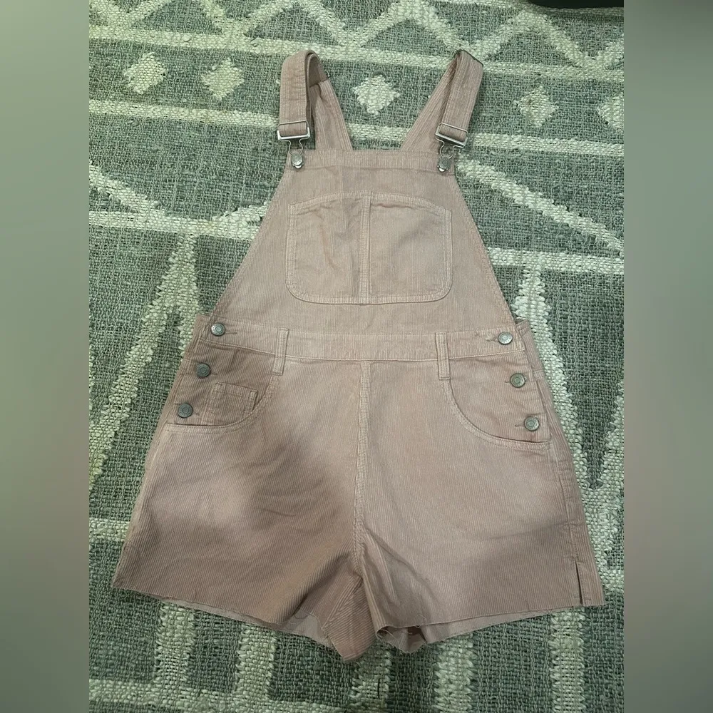 NWOT PacSun Light Pink Corduroy Overall Shorts - Image 2