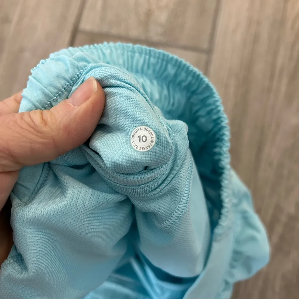 Lululemon Light Blue Women's Athletic Shorts - Image 4