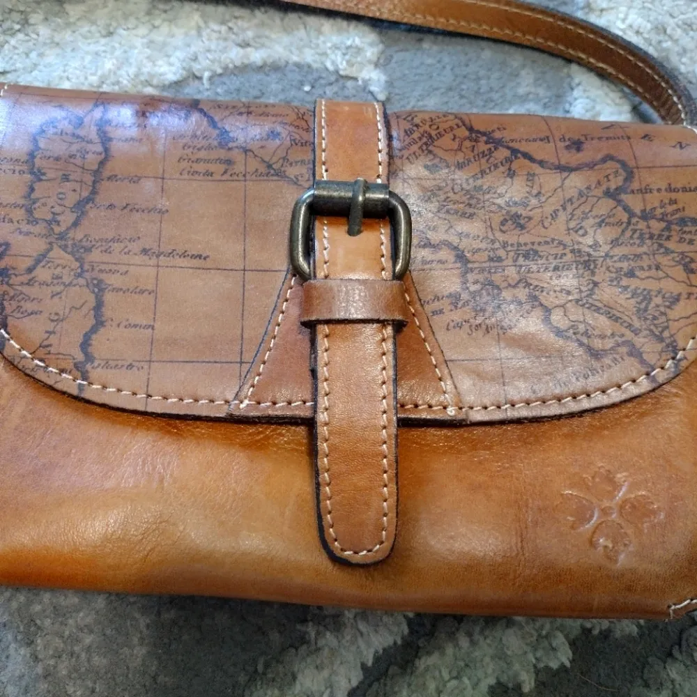 Patricia Nash Torri small leather purse - Image 2