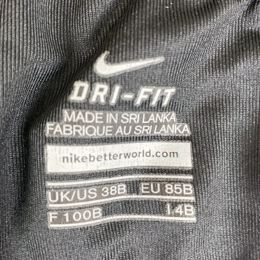 Nike Women's Black Dri-Fit Athletic Sport Bra 38B - Image 3