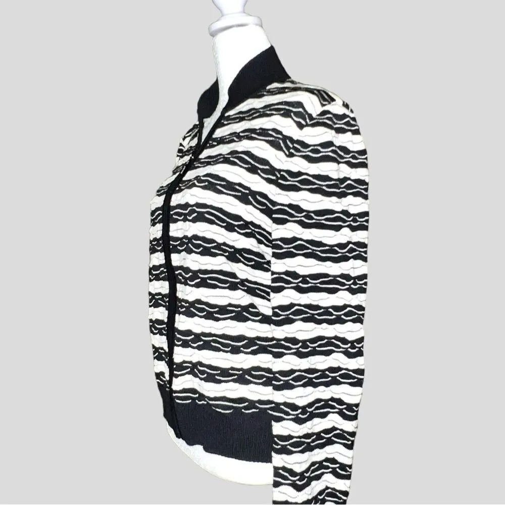 St. John Sport cute black and white zip front jacket! Black - Image 4