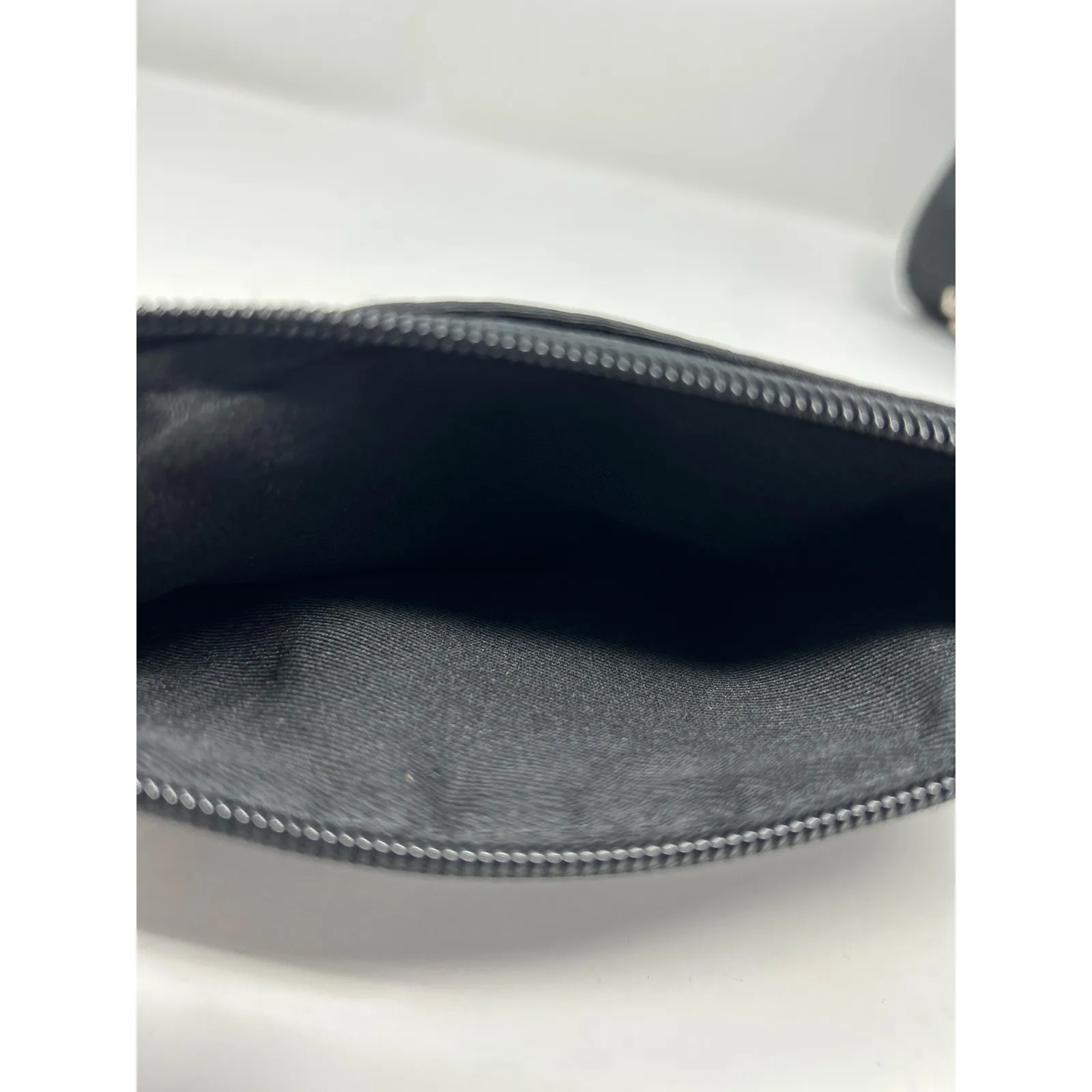 Women's Small Black Handbag‎ School Bus Rulers Apples Crayons Notebook - Image 12