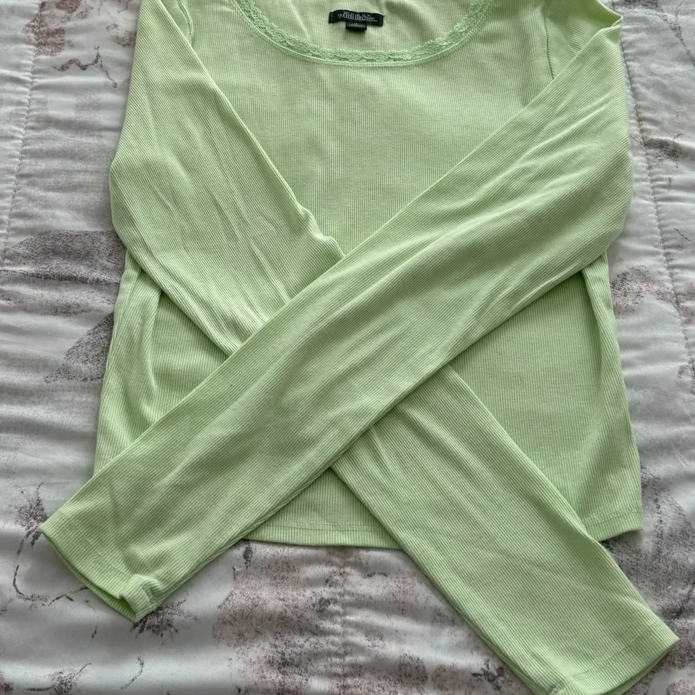 Wild Fable neon green ribbed lace trim long sleeve top, size S crewneck colorful - Image 11
