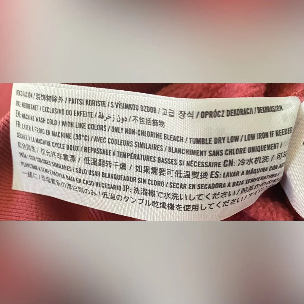 Abercrombie & Fitch Soft AF Women’s Sz M Dk Rose Cropped Embroidered Sweatshirt - Image 7