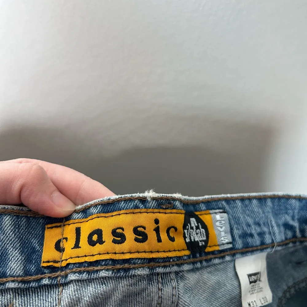 Vintage 90s Levi’s silver tab slim fit tapered leg jeans 12 - Image 6