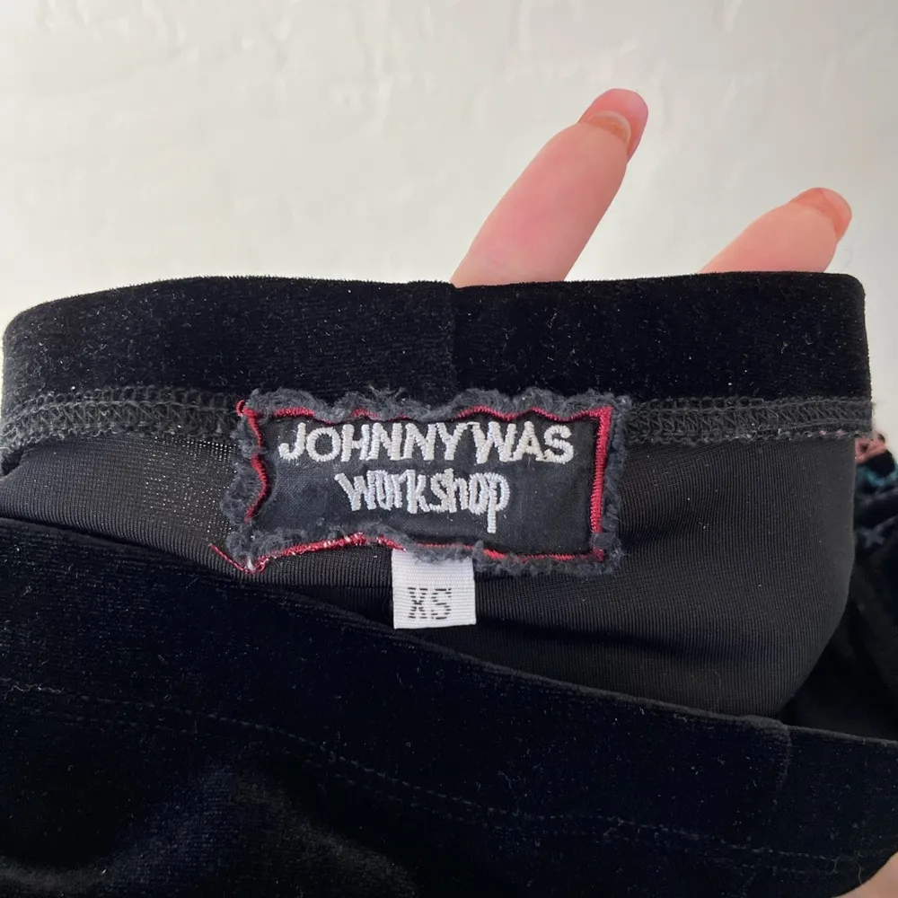 Johnny Was Tahndi Embroidered Velvet Boho Leggings Size XS Black - Image 5