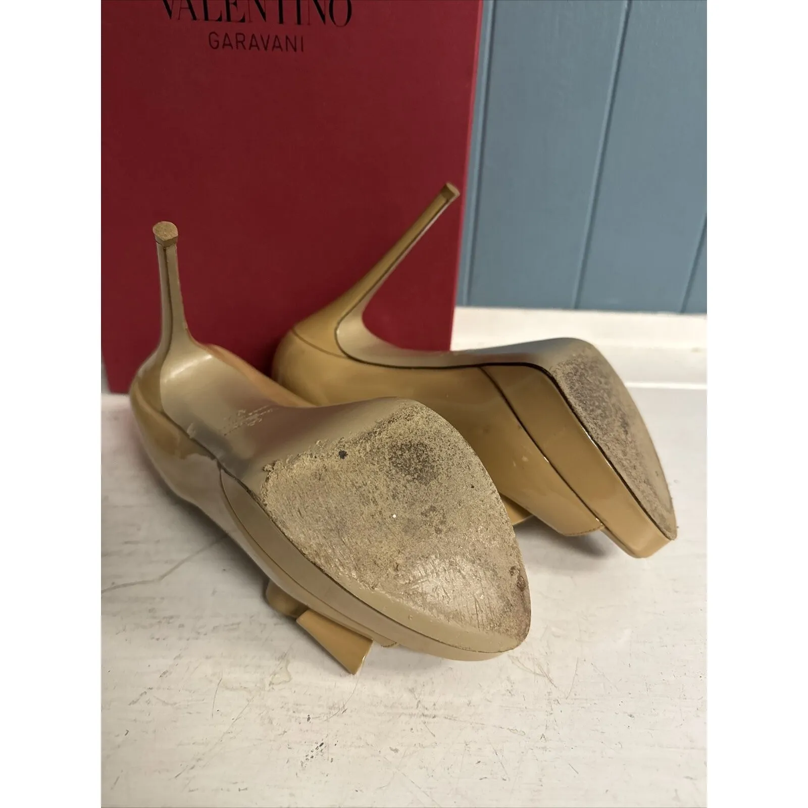 VALENTINO GARAVANI PATENT BOW‎ PUMPS NUDE SIZE 37 US 7-7.5 Fancy Cocktail Party - Image 8