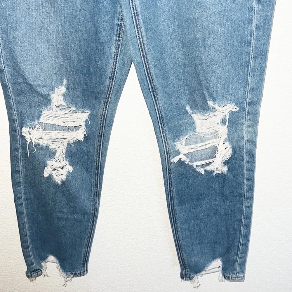 American Eagle High Rise Light To Medium Wash Women’s Distressed Mom Jeans - Image 5