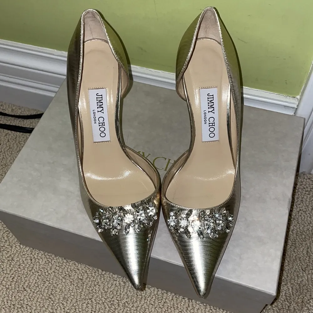 Jimmy Choo 100 Champagne Metallic Crystal Pumps - Image 5