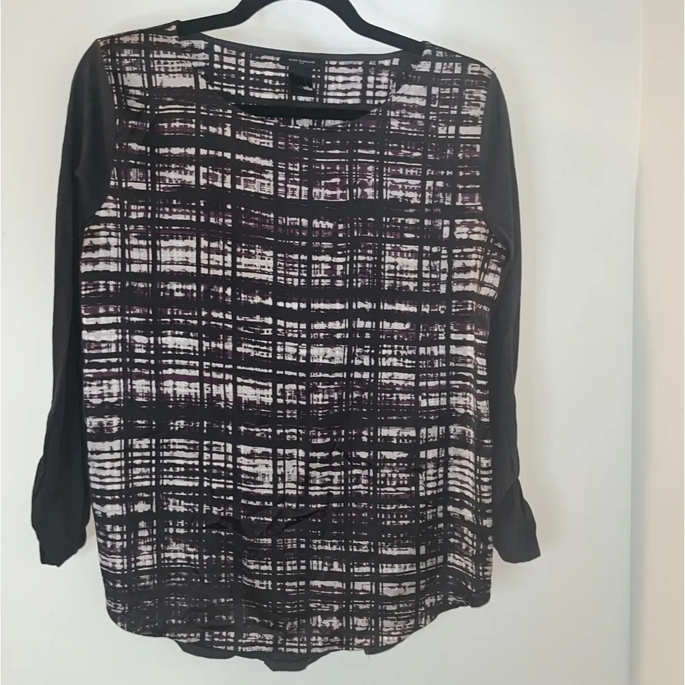3 for $25 Ann Taylor Purple and Black Blouse - Image 3