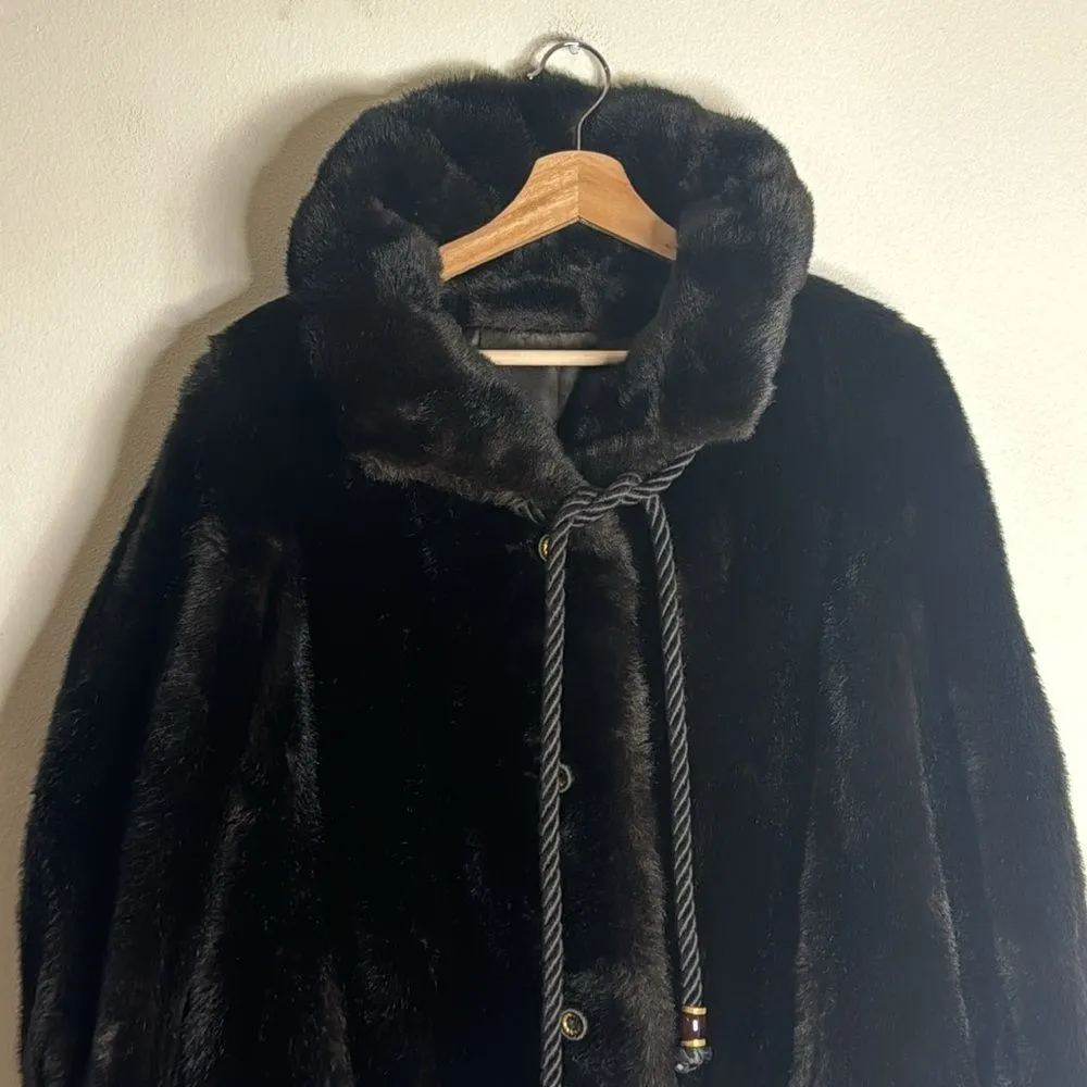 Vtg 70s grandella II ladies button up chocolate brown fur coat size 12 - Image 2