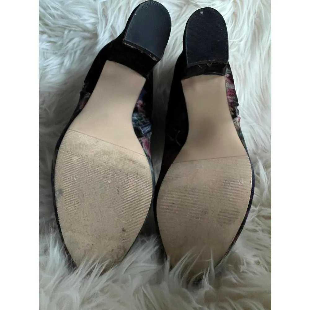 Madden Girl Floral Velvet Heeled Ankle Booties - Stylish & Chic Size 6.5 - Image 5
