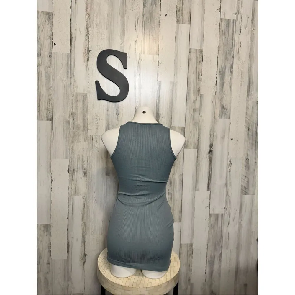 Pretty little thing dress - Image 3