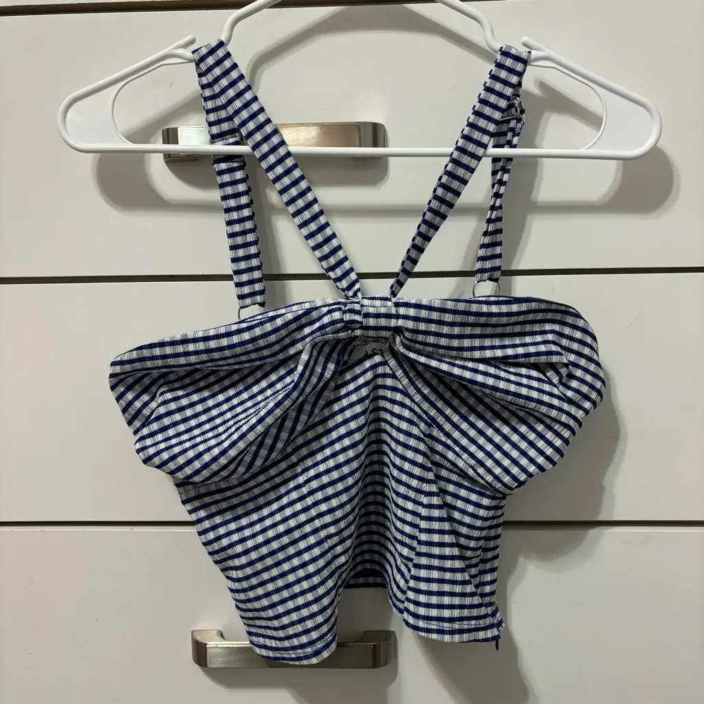 ASTR The Label Cutout V Strap Tank - Image 2