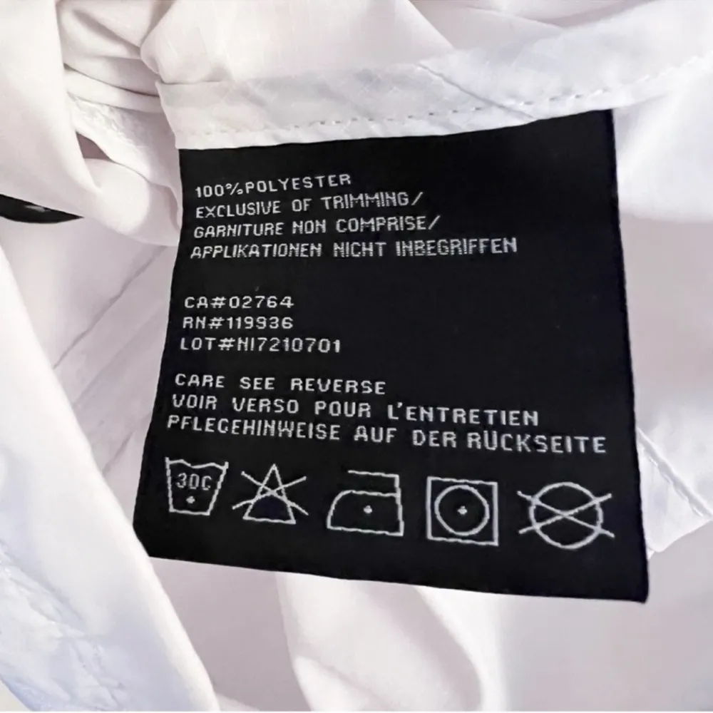 Nvo Full Zip Waterproof White Jacket Pockets Lightweight Women’s Size Small - Image 8