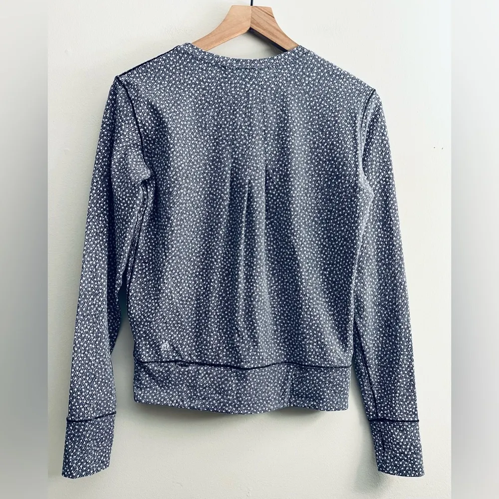 women Rush Hour Long Sleeve Frozen Fizz printed zip pocket thumbhole 4 - Image 2