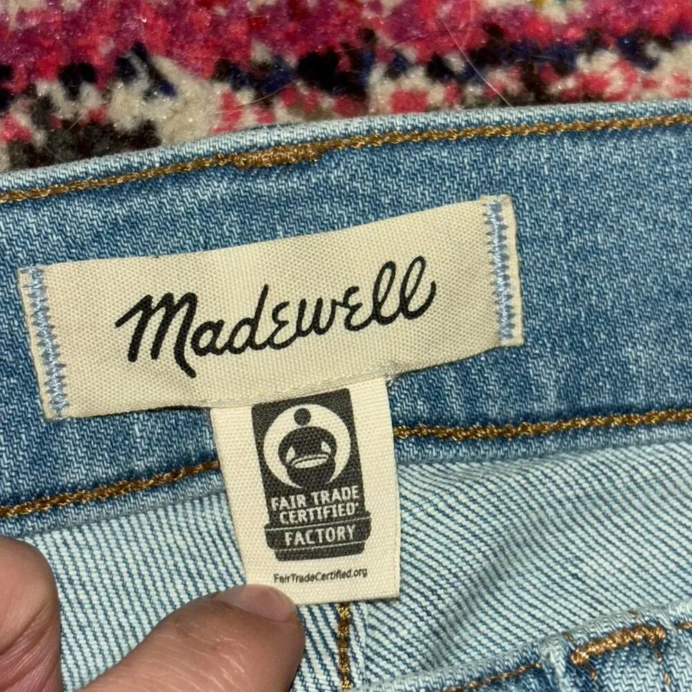 Madewell Mid-Rise kick out jeans - Image 3