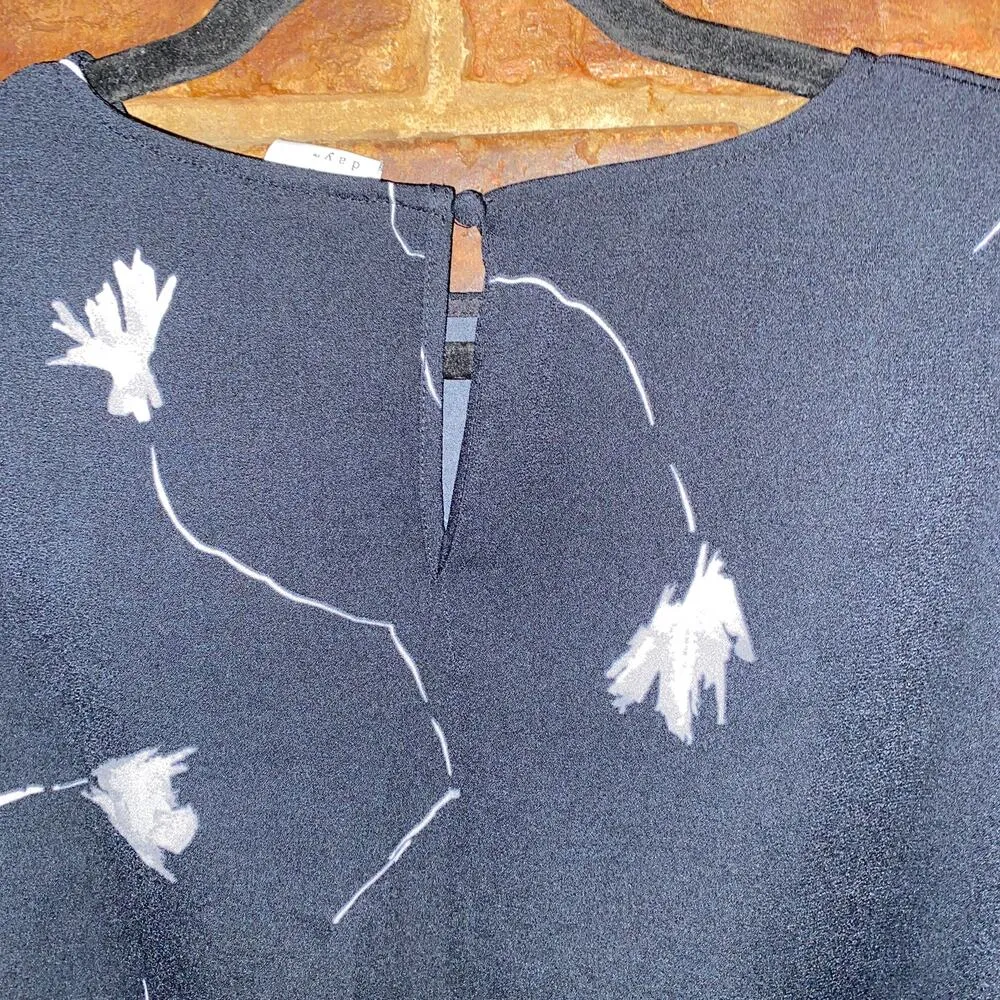 NWT A New Day Black Floral Long Sleeve Mini Shift Dress Women's Size Small - Image 9