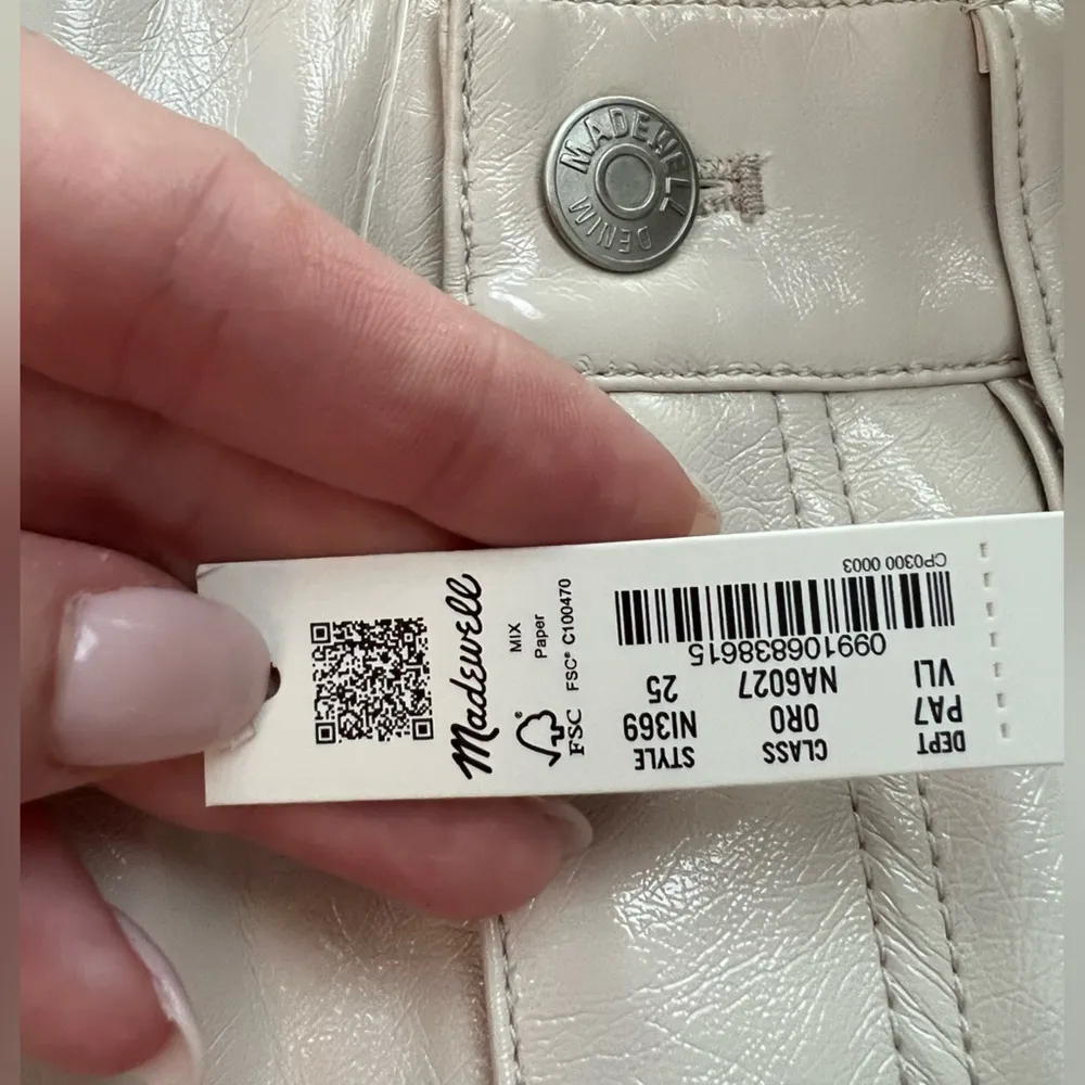 NWT Madewell The Perfect Vintage Straight Pant: Faux Leather Edition - Image 8