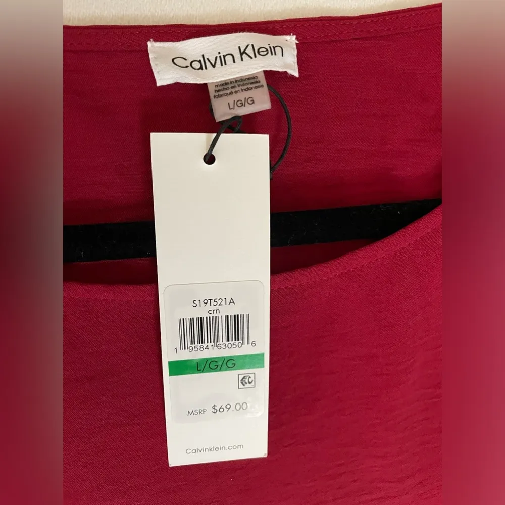 NWT Calvin Klein Lightweight Long Sleeve, Drawstring Cinched Red Size L - Image 6