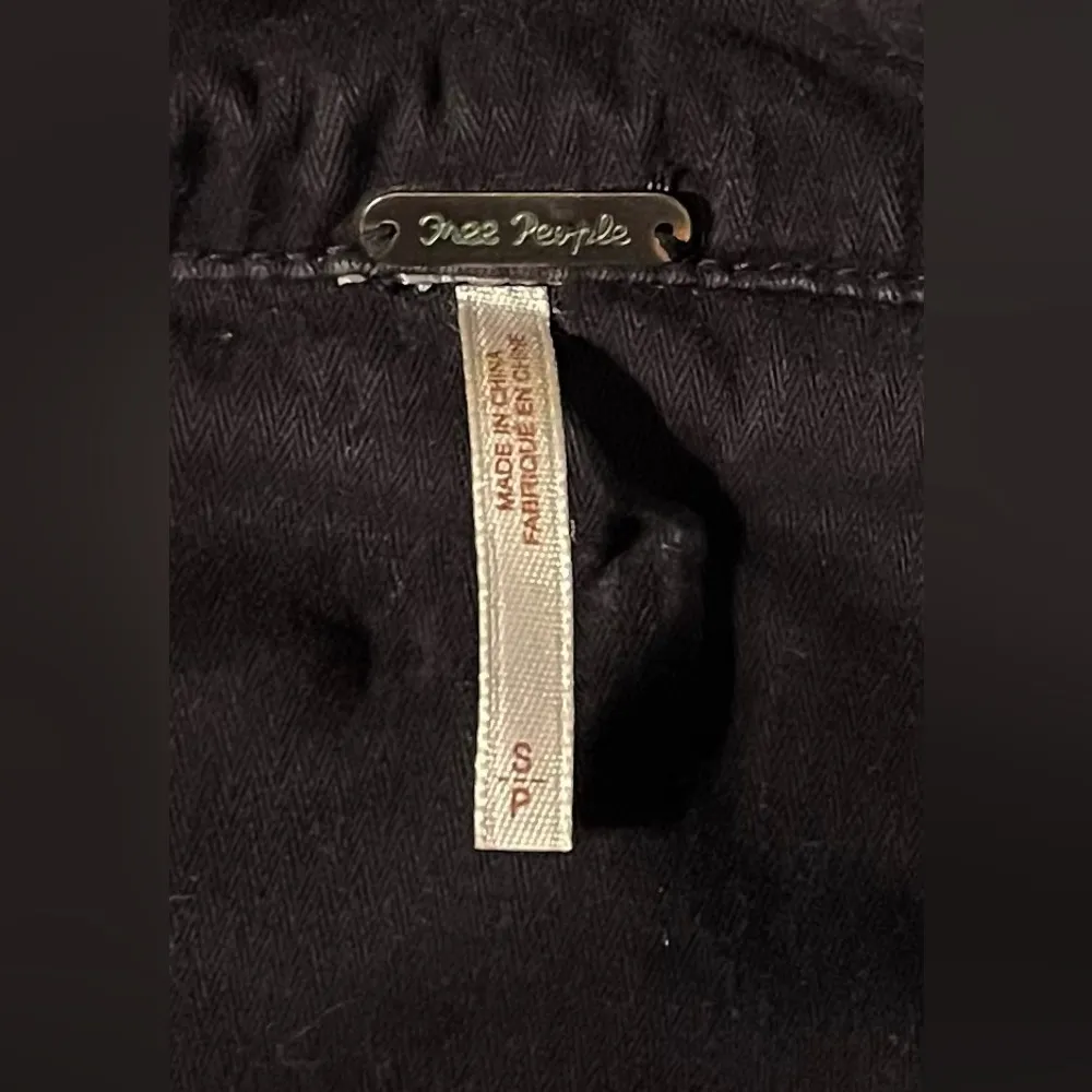 FREE PEOPLE Ruffled Black Boho Jacket sz S - Image 3