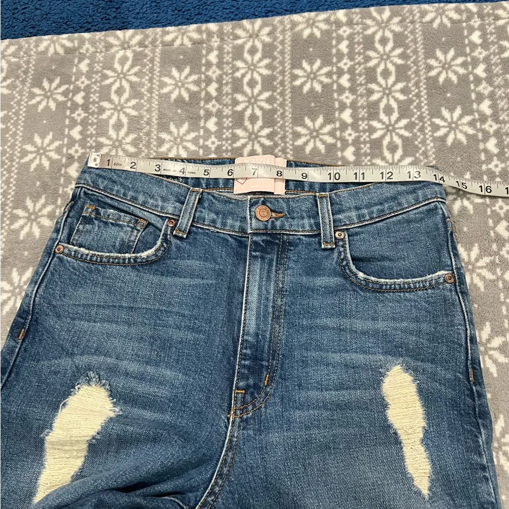 REVICE High Waisted Distressed Jeans With Frayed Hem Size‎ 28 - Image 10