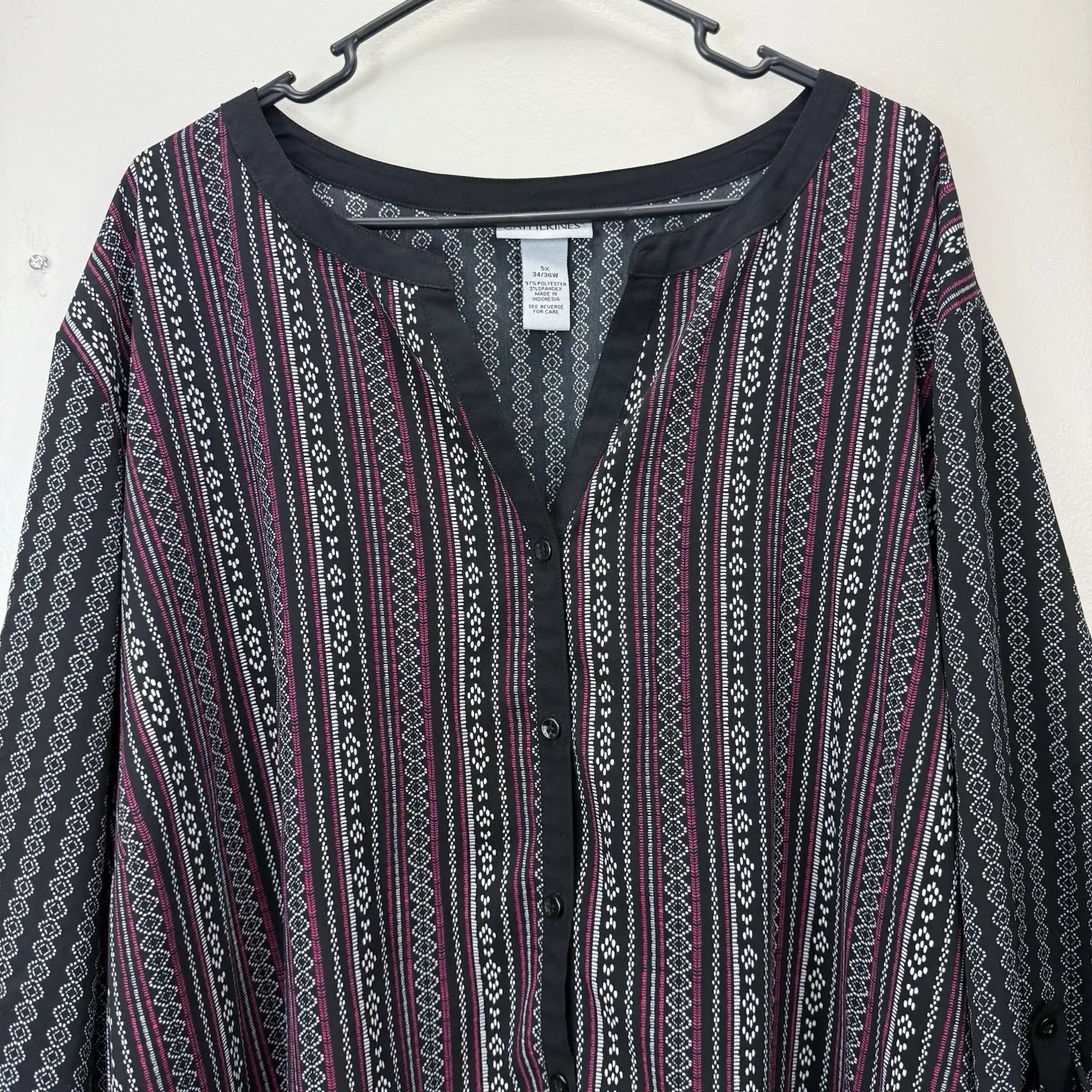 Catherines Pink Black Geometric Button Up 3/4 Sleeve Y Neck Blouse Size 5X - Image 3